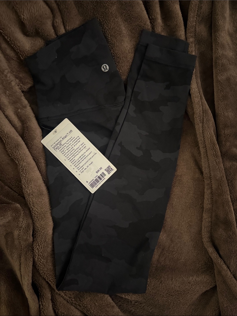 lululemon athletica Men’s Black Camo Joggers